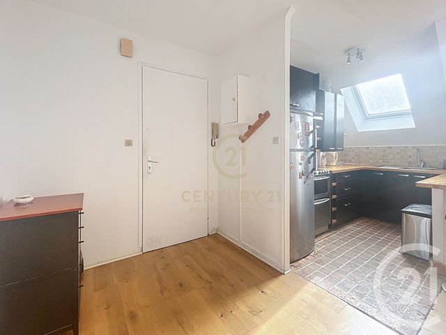 Appartement T3 à vendre - 3 pièces - 42.0 m2 - RENNES - 35 - BRETAGNE - Century 21 Reine Immobilier