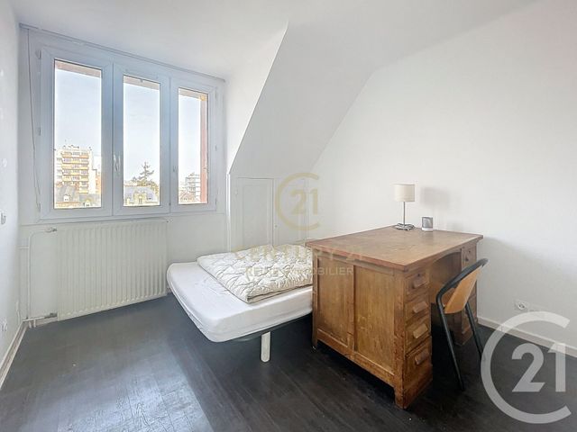 Appartement T3 à vendre - 3 pièces - 42.0 m2 - RENNES - 35 - BRETAGNE - Century 21 Reine Immobilier