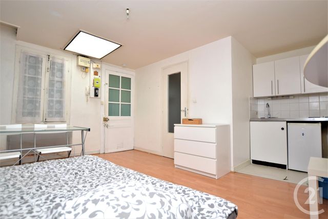 Appartement F2 à vendre - 2 pièces - 32.86 m2 - RENNES - 35 - BRETAGNE - Century 21 Reine Immobilier Appartement F2 à vendre - 2 pièces - 32.86 m2 - RENNES - 35 - BRETAGNE - Century 21 Reine Immobilier
