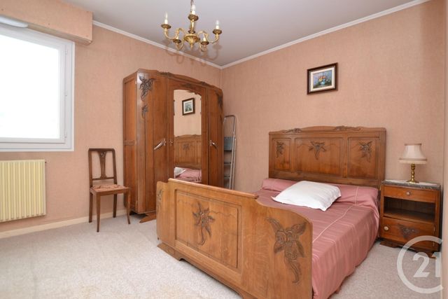Afficher la photo en grand Appartement T4 à vendre - 4 pièces - 78.0 m2 - RENNES - 35 - BRETAGNE - Century 21 Reine Immobilier