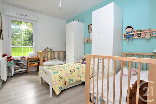 Afficher la photo en grand Appartement F5 à vendre - 5 pièces - 86.0 m2 - RENNES - 35 - BRETAGNE - Century 21 Reine Immobilier