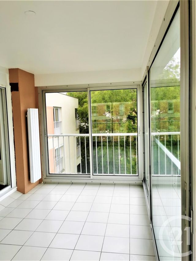 Appartement F3 à vendre - 3 pièces - 69.09 m2 - RENNES - 35 - BRETAGNE - Century 21 Reine Immobilier Appartement F3 à vendre - 3 pièces - 69.09 m2 - RENNES - 35 - BRETAGNE - Century 21 Reine Immobilier