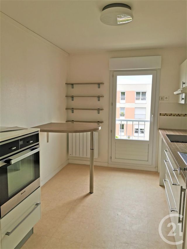Appartement F3 à vendre - 3 pièces - 69.09 m2 - RENNES - 35 - BRETAGNE - Century 21 Reine Immobilier Appartement F3 à vendre - 3 pièces - 69.09 m2 - RENNES - 35 - BRETAGNE - Century 21 Reine Immobilier