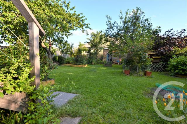 maison à vendre - 6 pièces - 195.0 m2 - BRUZ - 35 - BRETAGNE - Century 21 Reine Immobilier maison à vendre - 6 pièces - 195.0 m2 - BRUZ - 35 - BRETAGNE - Century 21 Reine Immobilier