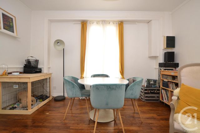 Appartement T2 à vendre - 2 pièces - 39.12 m2 - RENNES - 35 - BRETAGNE - Century 21 Reine Immobilier Appartement T2 à vendre - 2 pièces - 39.12 m2 - RENNES - 35 - BRETAGNE - Century 21 Reine Immobilier