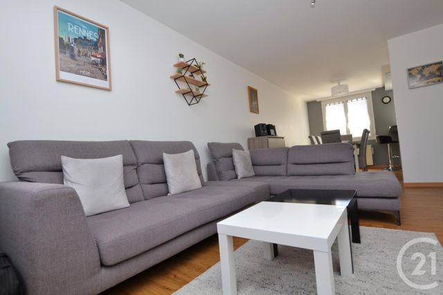 Afficher la photo en grand Appartement F3 à vendre - 3 pièces - 58.0 m2 - RENNES - 35 - BRETAGNE - Century 21 Reine Immobilier