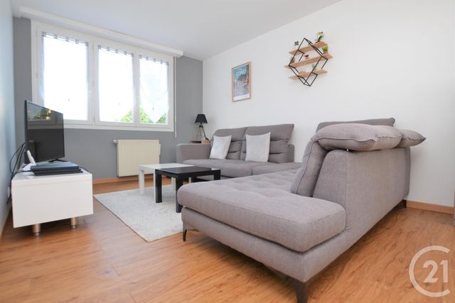 Afficher la photo en grand Appartement F3 à vendre - 3 pièces - 58.0 m2 - RENNES - 35 - BRETAGNE - Century 21 Reine Immobilier