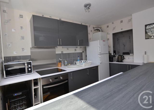 Afficher la photo en grand Appartement F3 à vendre - 3 pièces - 58.0 m2 - RENNES - 35 - BRETAGNE - Century 21 Reine Immobilier
