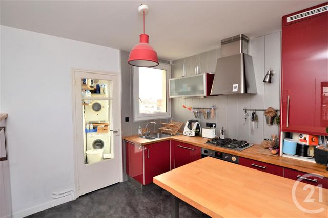 Afficher la photo en grand Appartement F3 à vendre - 3 pièces - 72.94 m2 - RENNES - 35 - BRETAGNE - Century 21 Reine Immobilier