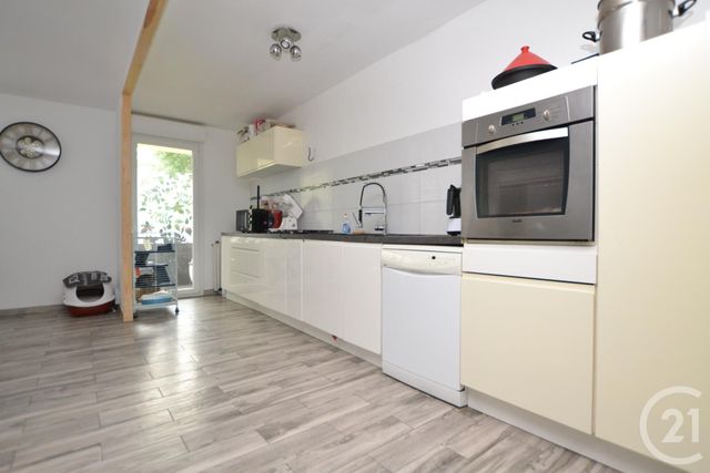 Afficher la photo en grand Appartement F4 à vendre - 4 pièces - 83.5 m2 - RENNES - 35 - BRETAGNE - Century 21 Reine Immobilier