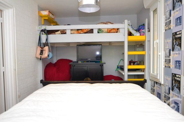 Afficher la photo en grand Appartement F4 à vendre - 4 pièces - 83.5 m2 - RENNES - 35 - BRETAGNE - Century 21 Reine Immobilier
