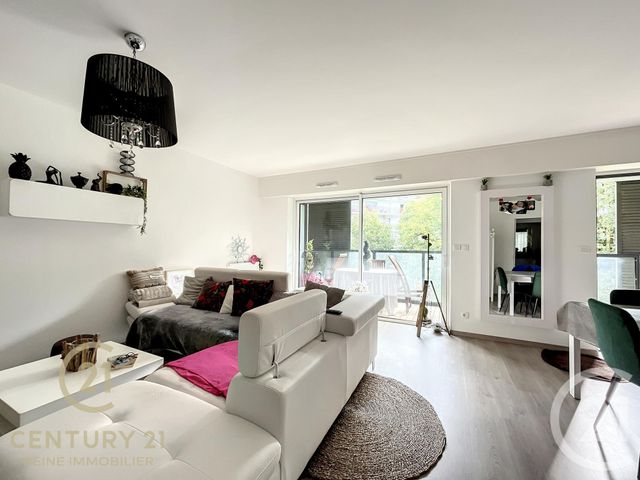 Appartement T5 à vendre - 5 pièces - 110.31 m2 - RENNES - 35 - BRETAGNE - Century 21 Reine Immobilier