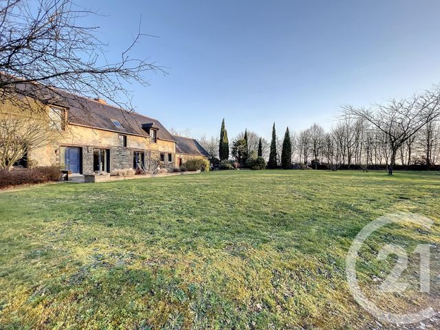 maison à vendre - 7 pièces - 195.0 m2 - NOYAL SUR VILAINE - 35 - BRETAGNE - Century 21 Reine Immobilier