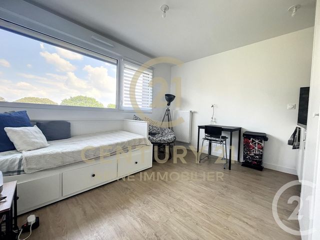 Appartement T1 à vendre - 1 pièce - 22.13 m2 - RENNES - 35 - BRETAGNE - Century 21 Reine Immobilier