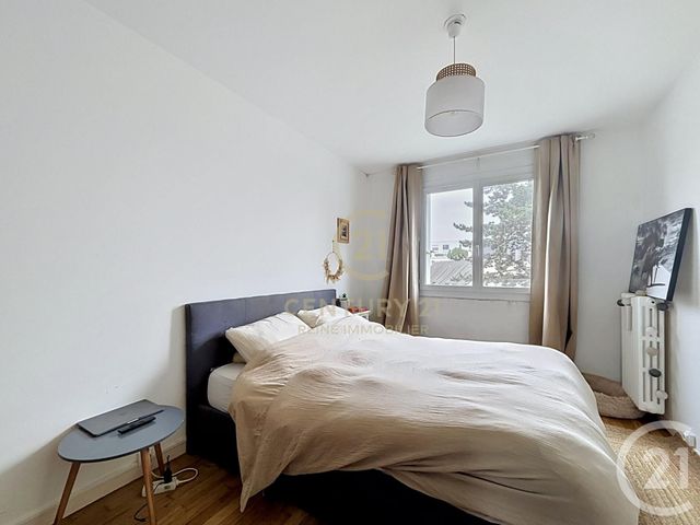 Appartement T3 à vendre - 3 pièces - 62.0 m2 - RENNES - 35 - BRETAGNE - Century 21 Reine Immobilier