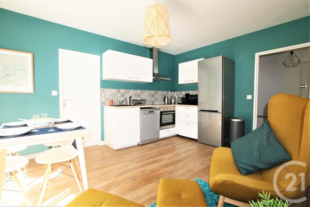 Appartement F5 à louer - 5 pièces - 88.1 m2 - RENNES - 35 - BRETAGNE - Century 21 Reine Immobilier