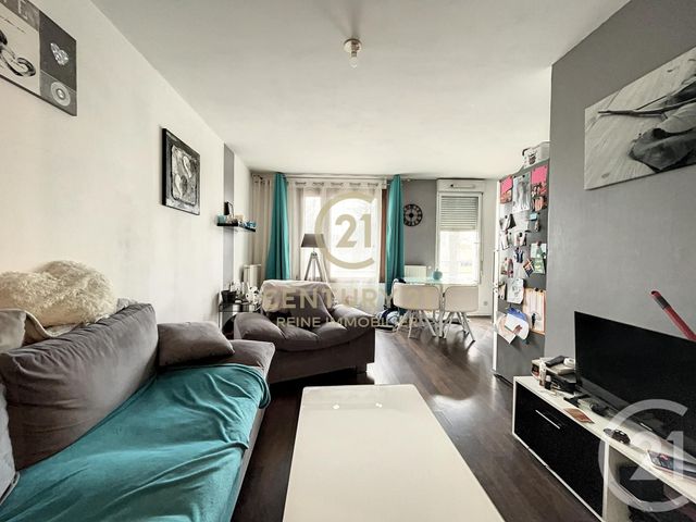 Appartement T3 à vendre - 3 pièces - 65.34 m2 - ST JACQUES DE LA LANDE - 35 - BRETAGNE - Century 21 Reine Immobilier