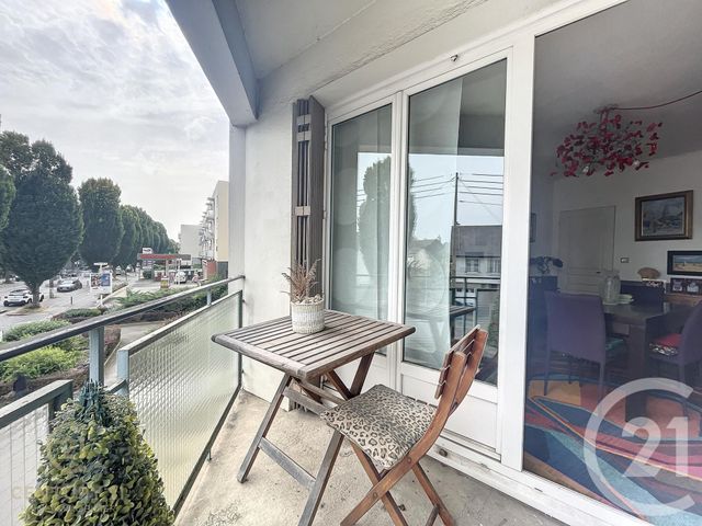 Appartement T5 à vendre - 5 pièces - 122.98 m2 - RENNES - 35 - BRETAGNE - Century 21 Reine Immobilier