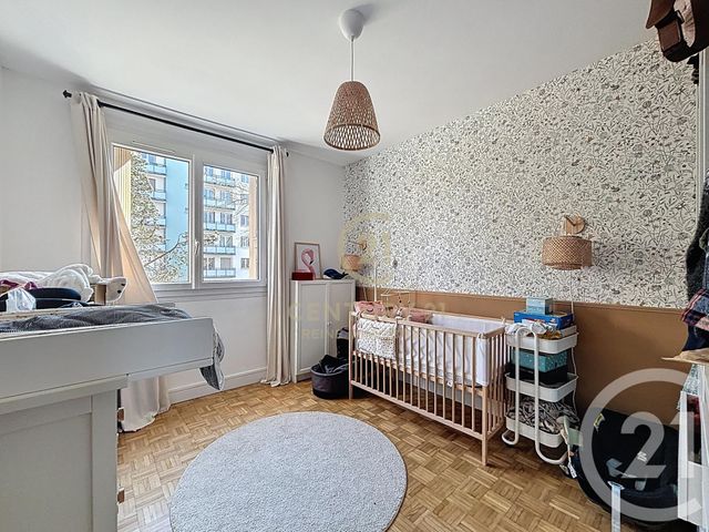 Appartement T4 à vendre - 4 pièces - 90.0 m2 - RENNES - 35 - BRETAGNE - Century 21 Reine Immobilier