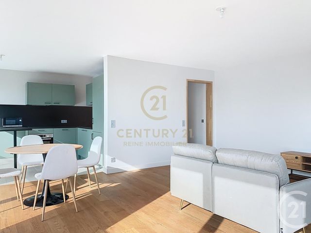 Appartement T3 à louer - 3 pièces - 88.3 m2 - RENNES - 35 - BRETAGNE - Century 21 Reine Immobilier
