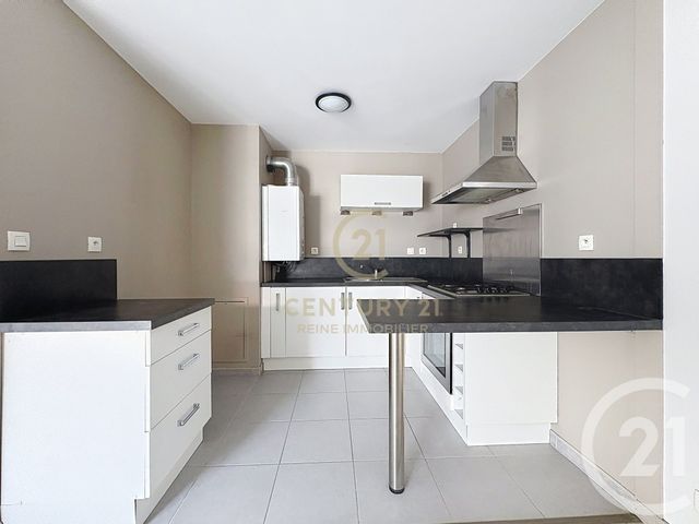 Appartement T2 à louer - 2 pièces - 45.11 m2 - RENNES - 35 - BRETAGNE - Century 21 Reine Immobilier