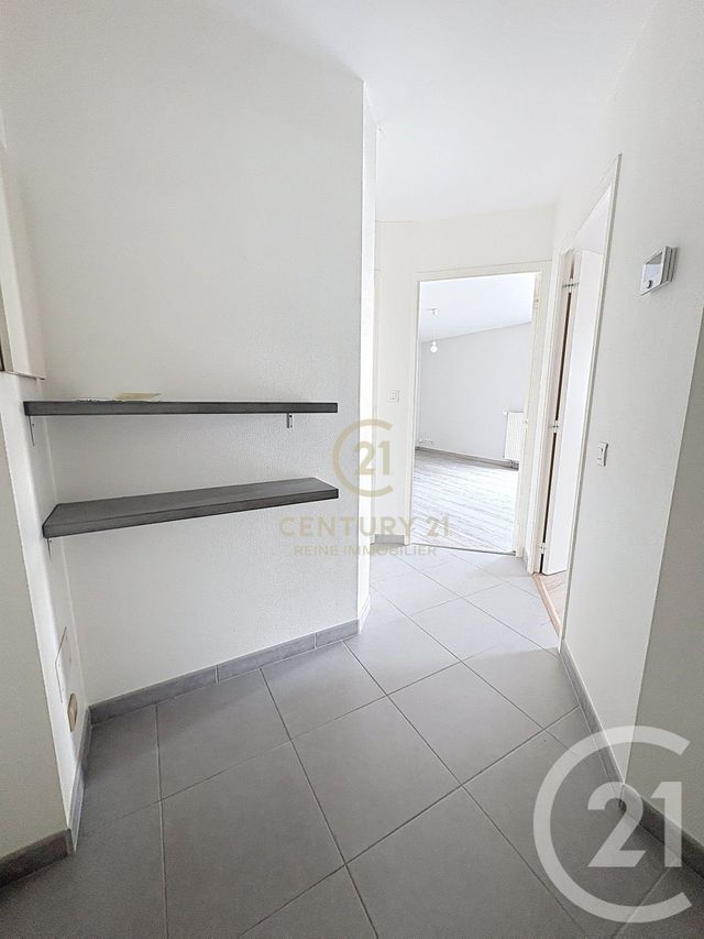 Appartement T2 à louer - 2 pièces - 45.11 m2 - RENNES - 35 - BRETAGNE - Century 21 Reine Immobilier