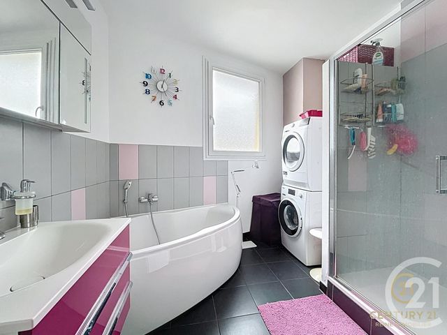 Appartement T5 à vendre - 5 pièces - 111.02 m2 - RENNES - 35 - BRETAGNE - Century 21 Reine Immobilier