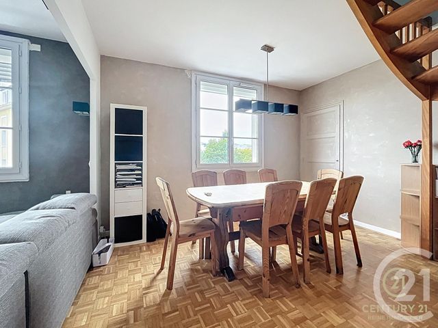 Appartement T5 à vendre - 5 pièces - 111.02 m2 - RENNES - 35 - BRETAGNE - Century 21 Reine Immobilier