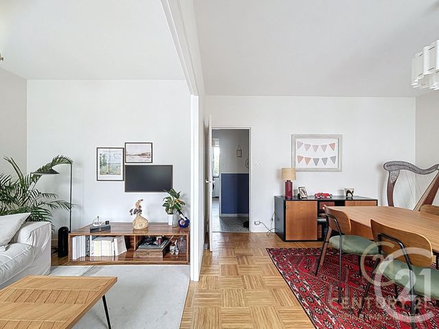 Afficher la photo en grand Appartement T4 à vendre - 4 pièces - 75.0 m2 - RENNES - 35 - BRETAGNE - Century 21 Reine Immobilier