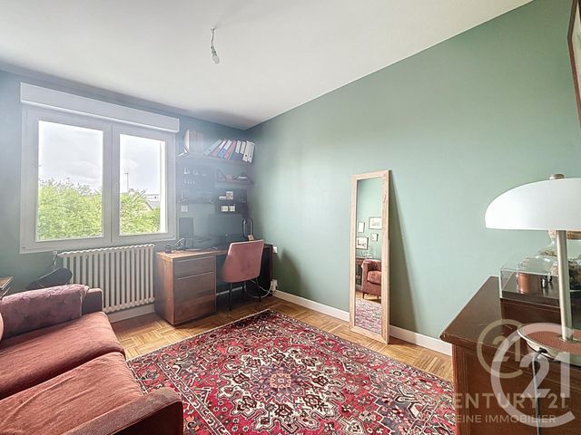 Afficher la photo en grand Appartement T4 à vendre - 4 pièces - 75.0 m2 - RENNES - 35 - BRETAGNE - Century 21 Reine Immobilier