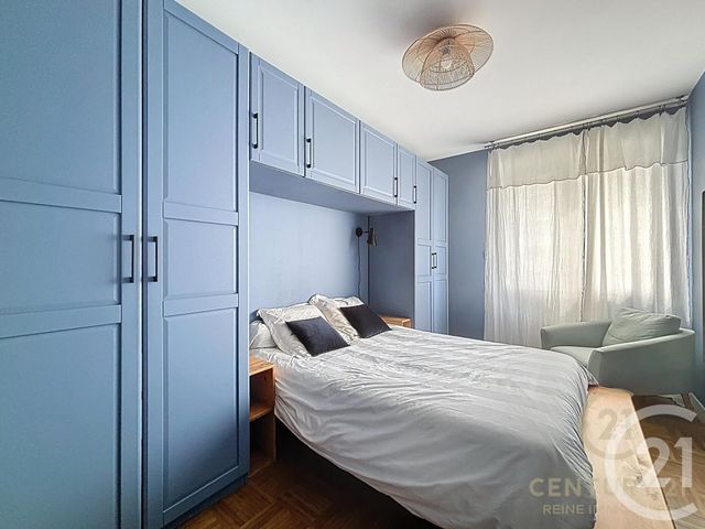 Afficher la photo en grand Appartement T4 à vendre - 4 pièces - 75.0 m2 - RENNES - 35 - BRETAGNE - Century 21 Reine Immobilier