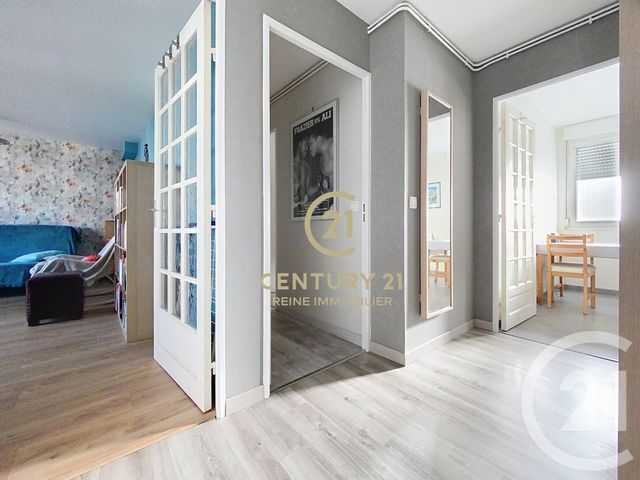 Appartement F3 à vendre - 3 pièces - 79.69 m2 - RENNES - 35 - BRETAGNE - Century 21 Reine Immobilier