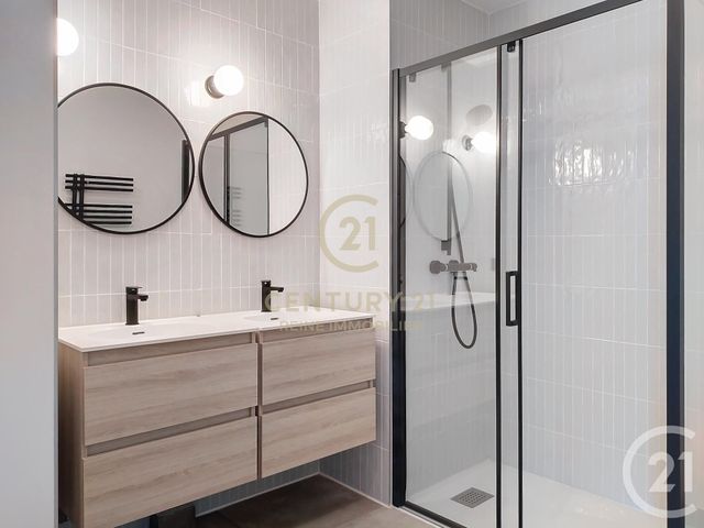 Appartement T3 à louer - 3 pièces - 88.7 m2 - RENNES - 35 - BRETAGNE - Century 21 Reine Immobilier