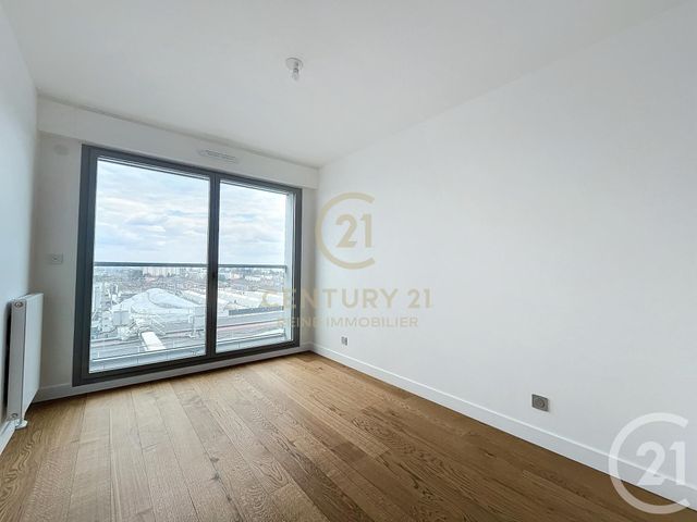 Appartement T4 à louer - 4 pièces - 101.85 m2 - RENNES - 35 - BRETAGNE - Century 21 Reine Immobilier