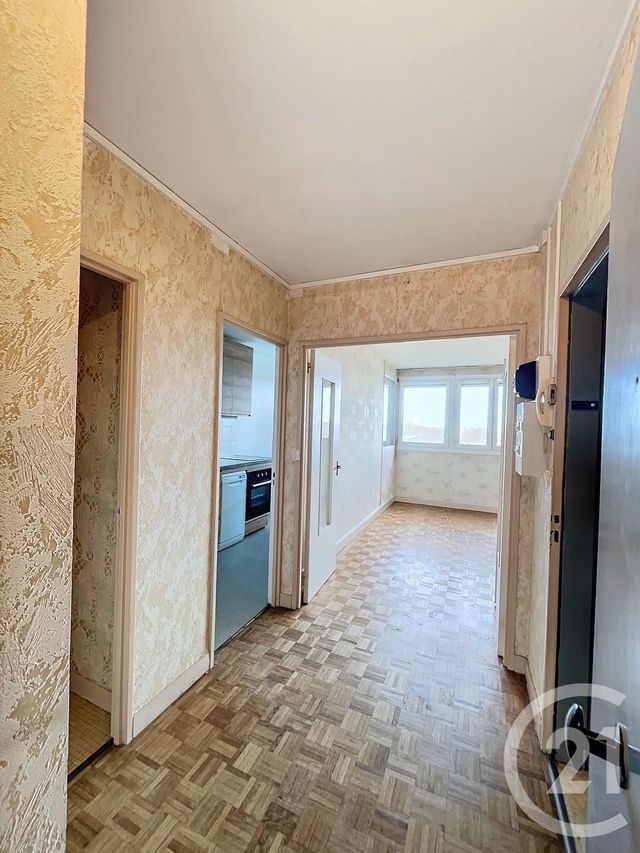 Afficher la photo en grand Appartement T2 à vendre - 2 pièces - 43.69 m2 - RENNES - 35 - BRETAGNE - Century 21 Reine Immobilier