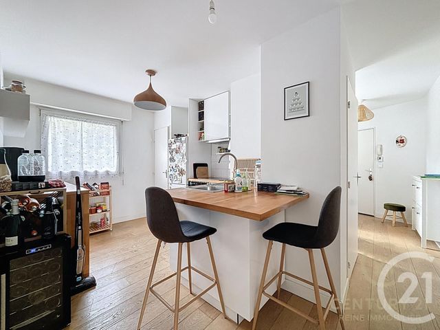 Appartement T4 à vendre - 4 pièces - 84.21 m2 - RENNES - 35 - BRETAGNE - Century 21 Reine Immobilier