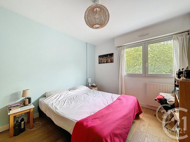 Appartement T4 à vendre - 4 pièces - 84.21 m2 - RENNES - 35 - BRETAGNE - Century 21 Reine Immobilier