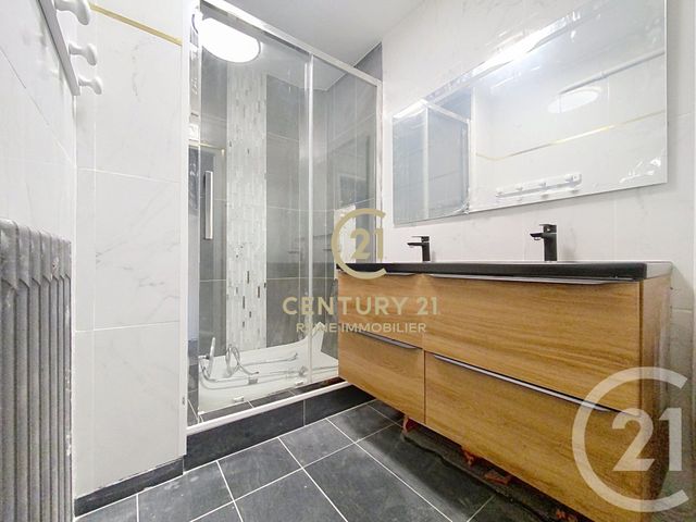 Appartement F3 à vendre - 3 pièces - 58.6 m2 - RENNES - 35 - BRETAGNE - Century 21 Reine Immobilier