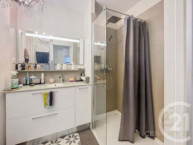 Afficher la photo en grand Appartement F5 à vendre - 5 pièces - 106.0 m2 - RENNES - 35 - BRETAGNE - Century 21 Reine Immobilier