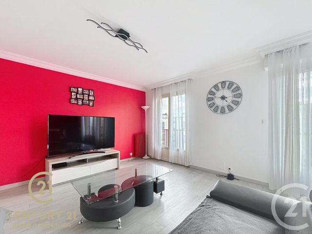 Afficher la photo en grand Appartement T5 à vendre - 5 pièces - 91.35 m2 - RENNES - 35 - BRETAGNE - Century 21 Reine Immobilier