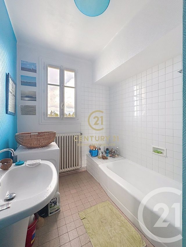 Appartement T5 à louer - 5 pièces - 102.54 m2 - RENNES - 35 - BRETAGNE - Century 21 Reine Immobilier