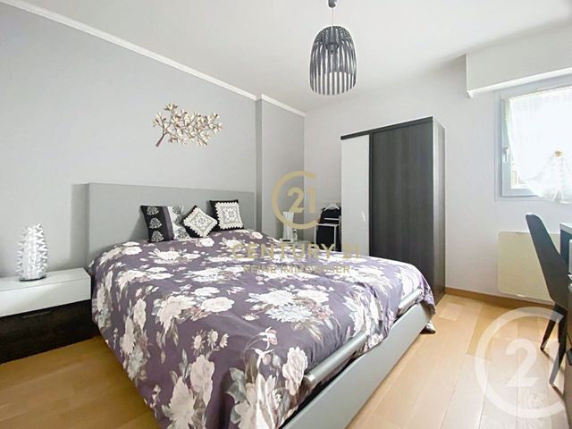 Appartement F3 à vendre - 3 pièces - 73.33 m2 - RENNES - 35 - BRETAGNE - Century 21 Reine Immobilier