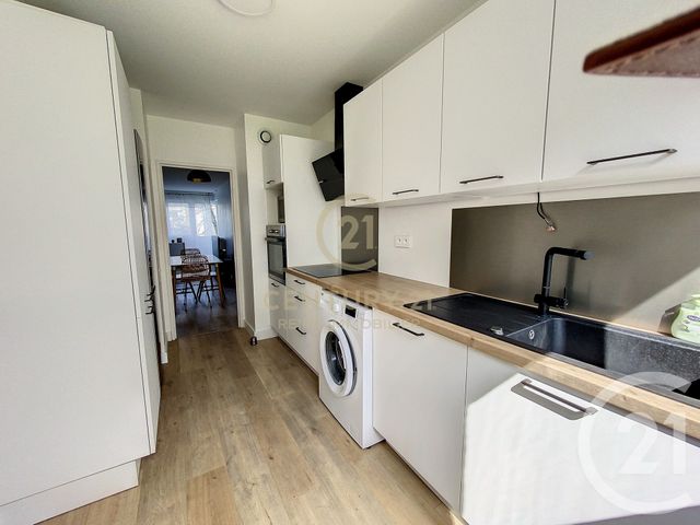 Appartement F3 à vendre - 3 pièces - 65.56 m2 - RENNES - 35 - BRETAGNE - Century 21 Reine Immobilier