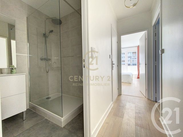 Appartement F3 à vendre - 3 pièces - 65.56 m2 - RENNES - 35 - BRETAGNE - Century 21 Reine Immobilier