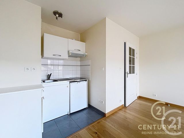 Appartement T2 à vendre - 2 pièces - 40.3 m2 - RENNES - 35 - BRETAGNE - Century 21 Reine Immobilier