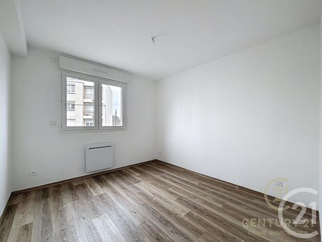 Appartement T2 à vendre - 2 pièces - 42.0 m2 - RENNES - 35 - BRETAGNE - Century 21 Reine Immobilier
