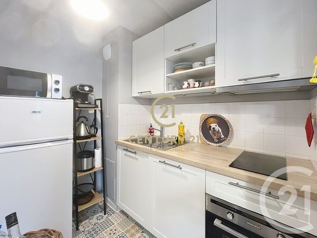 Appartement F2 à vendre - 2 pièces - 41.1 m2 - RENNES - 35 - BRETAGNE - Century 21 Reine Immobilier