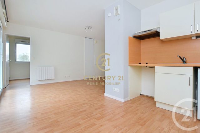 Appartement F2 à louer - 2 pièces - 39.36 m2 - RENNES - 35 - BRETAGNE - Century 21 Reine Immobilier