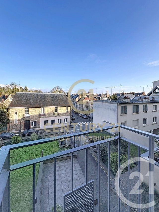 Appartement T4 à vendre - 4 pièces - 78.25 m2 - RENNES - 35 - BRETAGNE - Century 21 Reine Immobilier