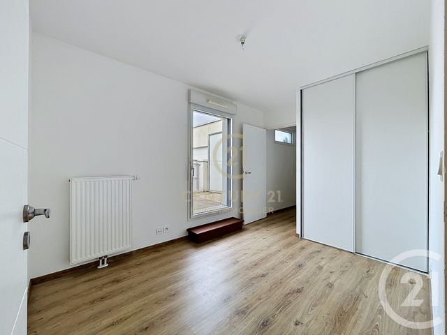 Appartement F4 à vendre - 4 pièces - 80.48 m2 - CHARTRES DE BRETAGNE - 35 - BRETAGNE - Century 21 Reine Immobilier